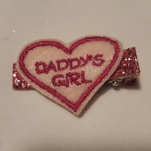 NEW SPARKLY PINK "DADDY'S GIRL" FELT HAIR CLIPPY